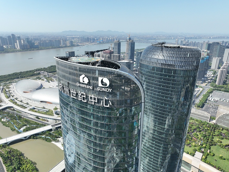 不同材質(zhì)的樓頂發(fā)光字優(yōu)缺點(diǎn)是什么？